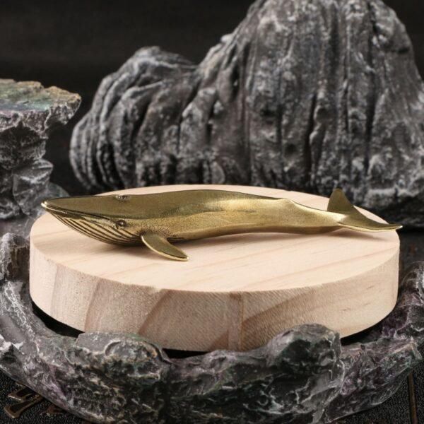 Custom Brass Blue Whale Figurines Sea Animal Statue for Home Decor With Base