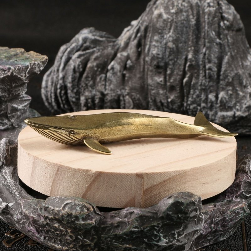 Custom Brass Blue Whale Figurines Sea Animal Statue for Home Decor With Base