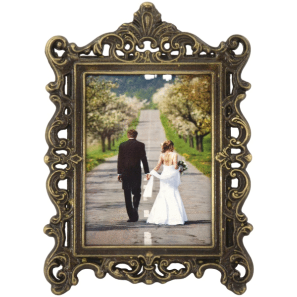 OEM Rectangular Small Antique Brass Picture Frame For Gifts