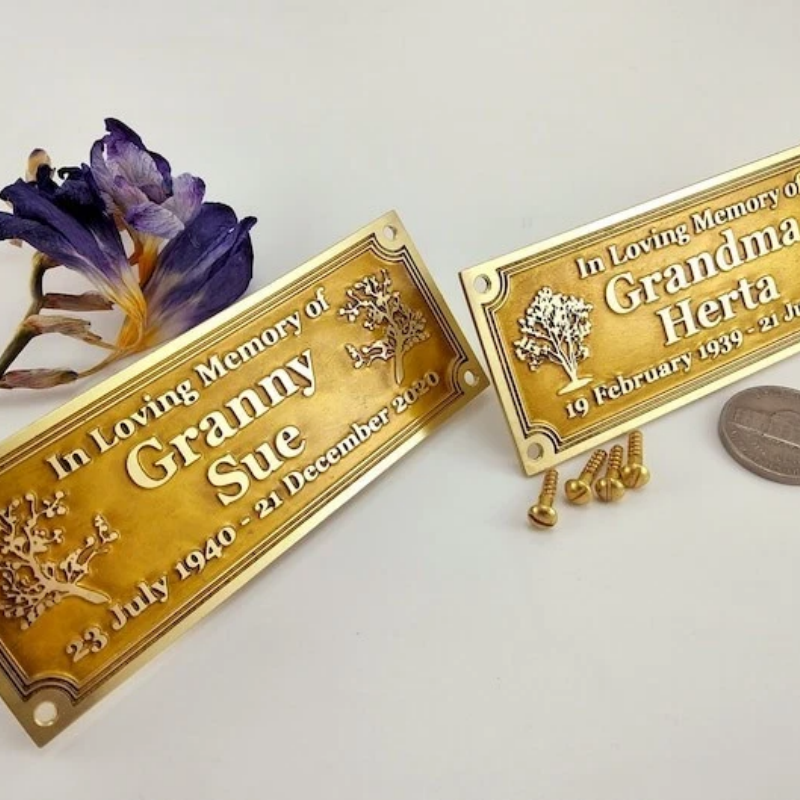 Customized Engraved Brass Plate handmade Signs Bench Memorial Decorative Plates